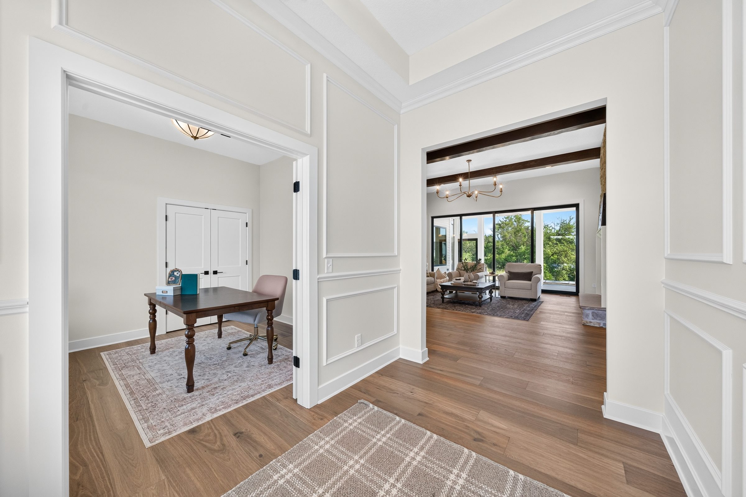 2818 E Kay St · A&E Home Builders — model home photo 7