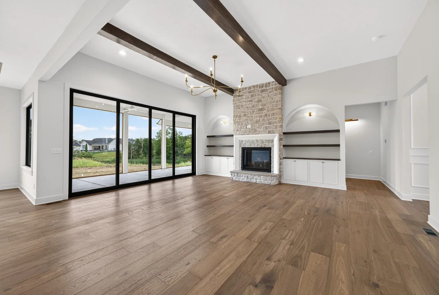 2818 E Kay St · A&E Home Builders — model home photo 7