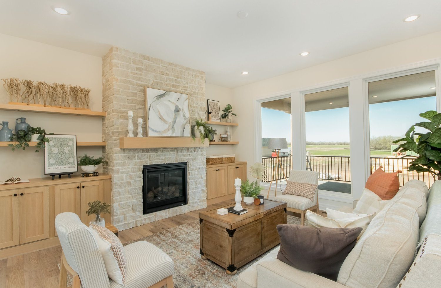 Fahsholtz Construction — Previous Cedar Ranch model home photo 6