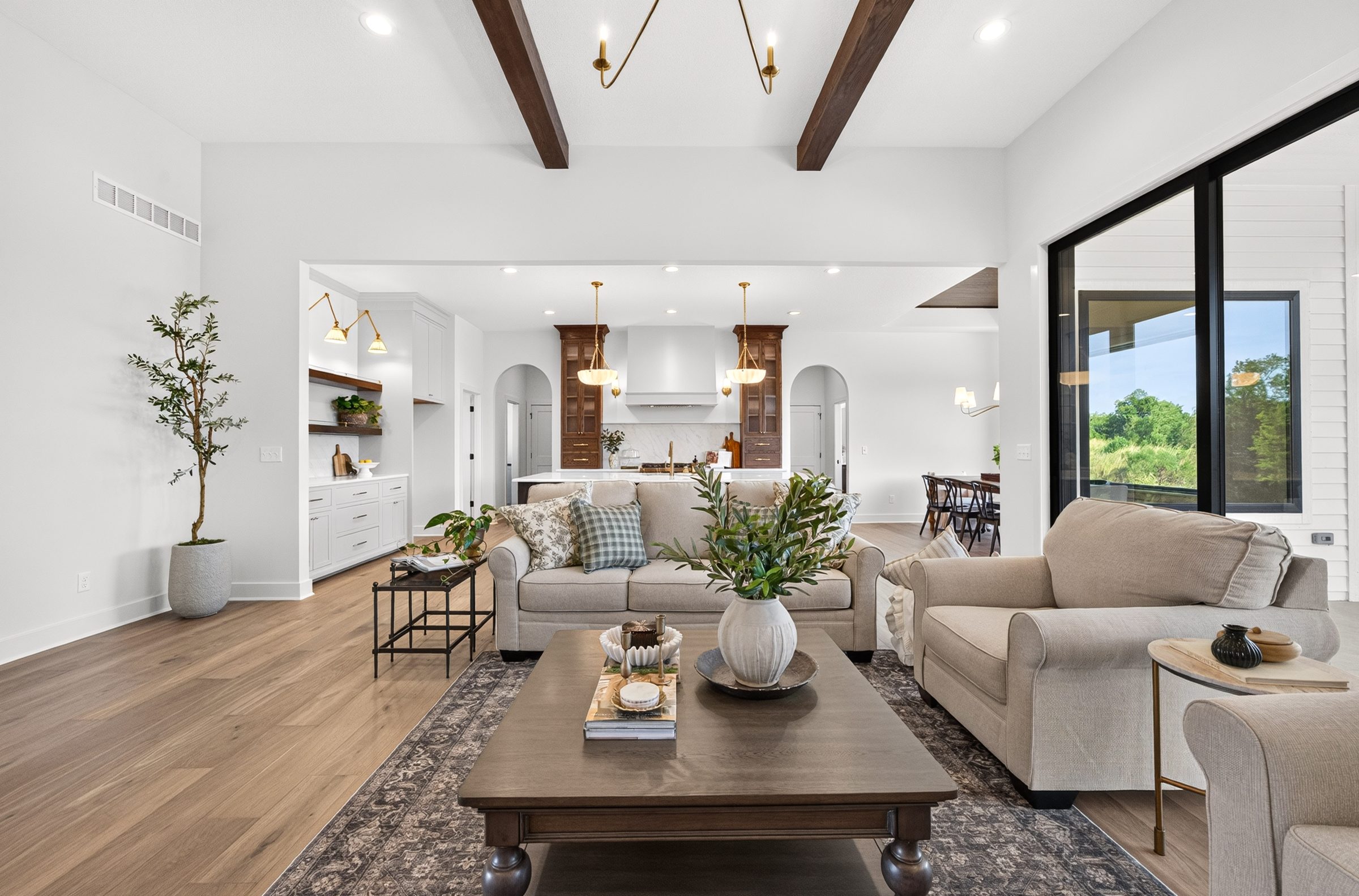 2818 E Kay St · A&E Home Builders — model home photo 21