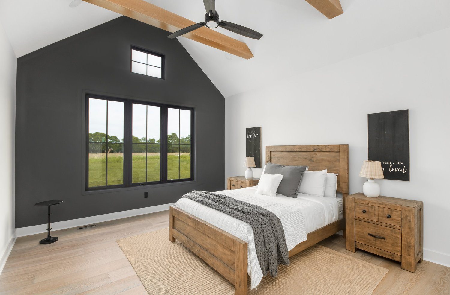 Prairie Construction — Previous Cedar Ranch model home photo 7
