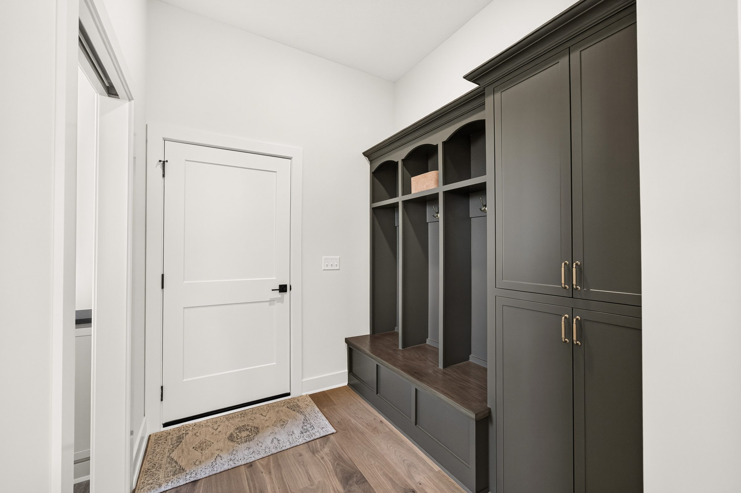 2818 E Kay St · A&E Home Builders — model home photo 33