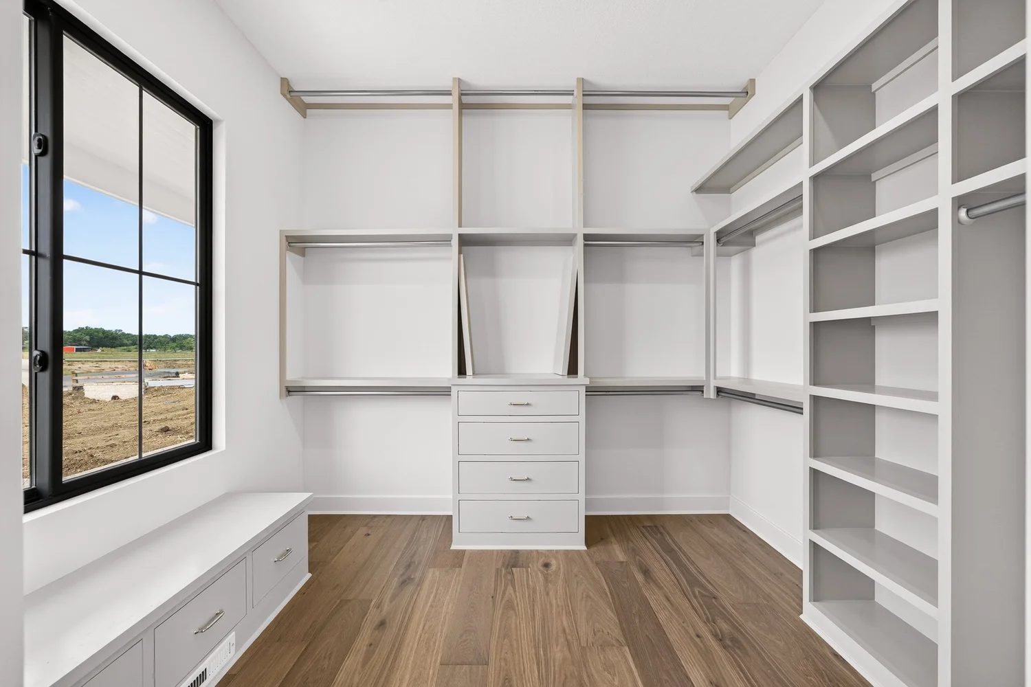 2818 E Kay St · A&E Home Builders — model home photo 24