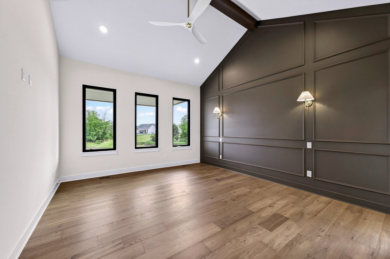 2818 E Kay St · A&E Home Builders — model home photo 18