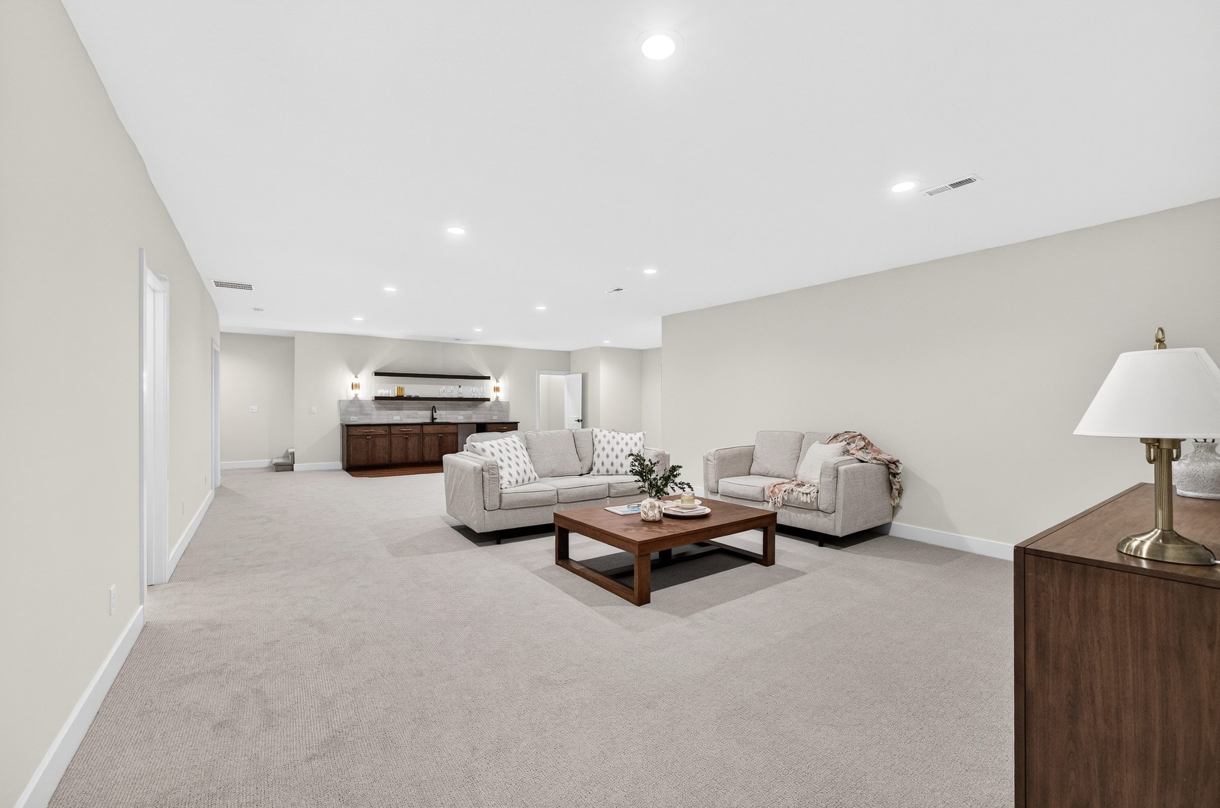 2818 E Kay St · A&E Home Builders — model home photo 42