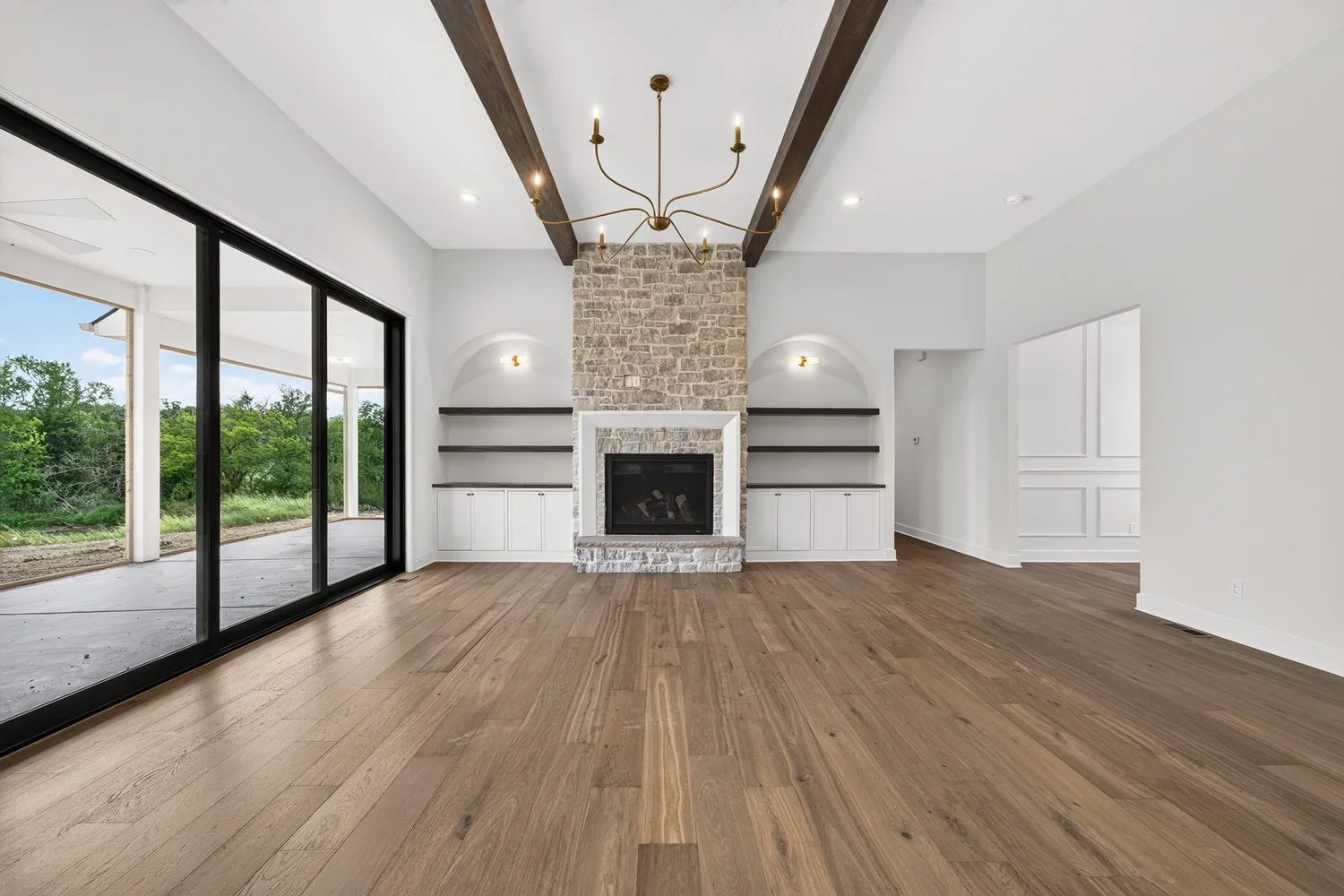 2818 E Kay St · A&E Home Builders — model home photo 8