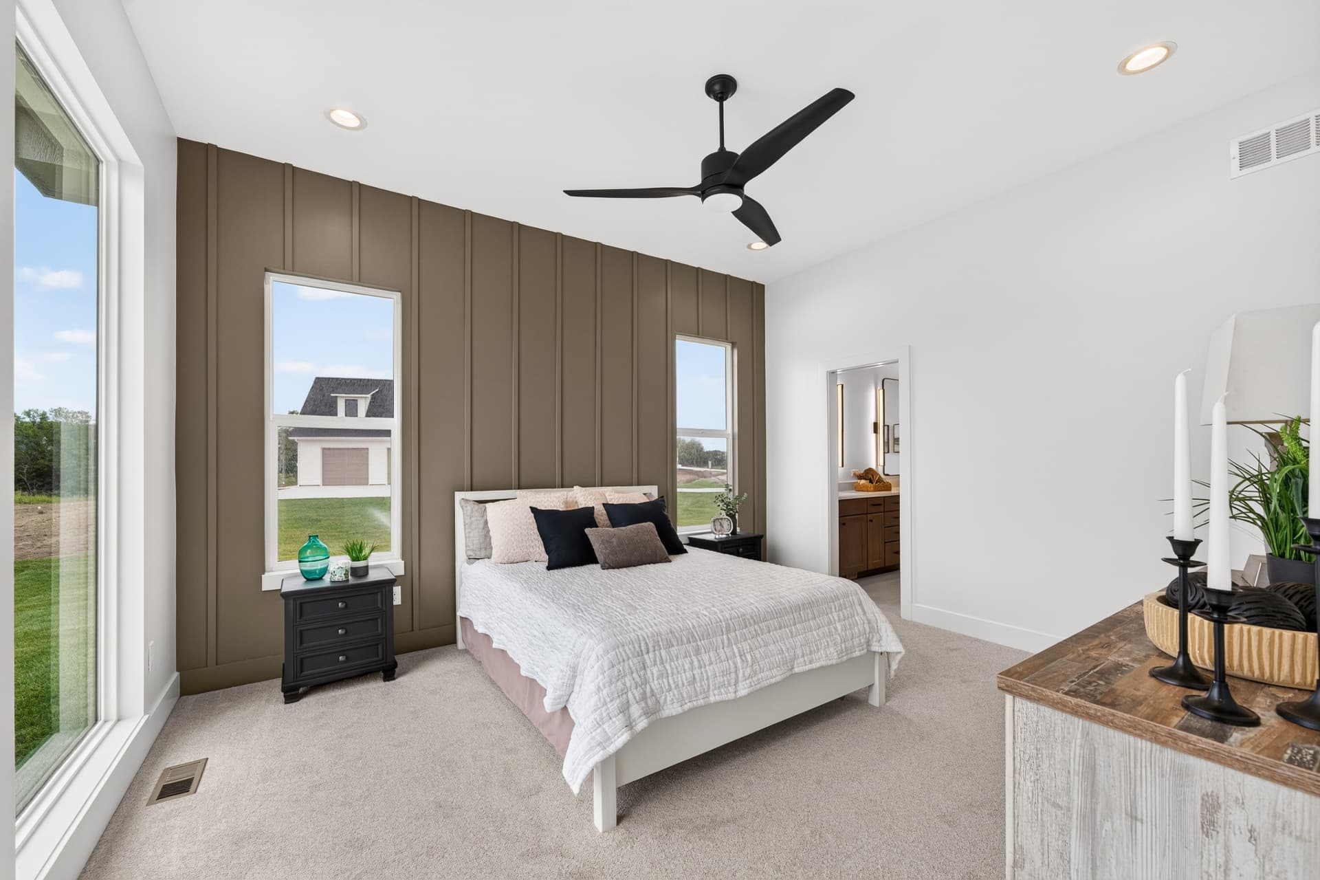 2812 E Kay St · M&M Construction — model home photo 21