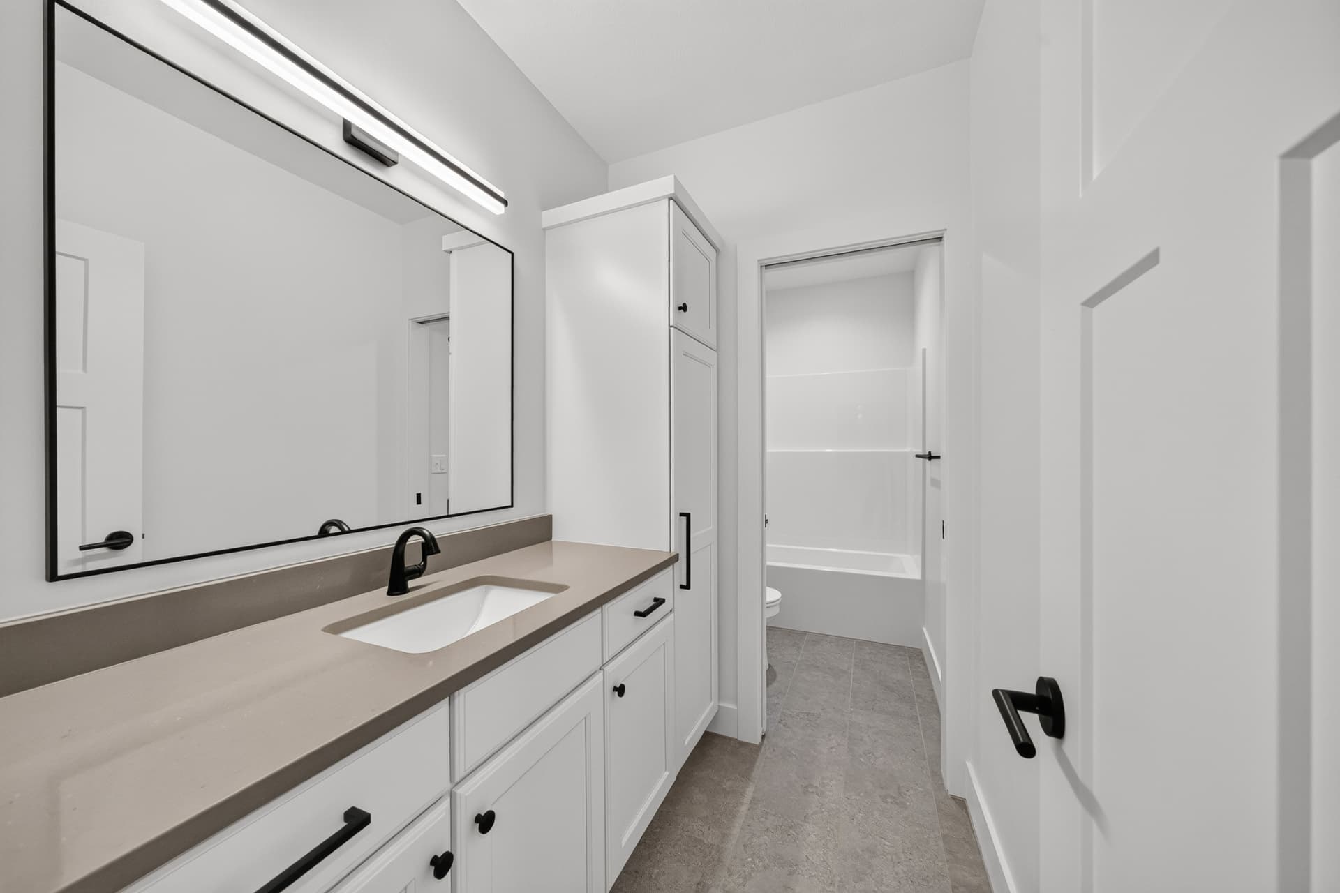 2812 E Kay St · M&M Construction — model home photo 30