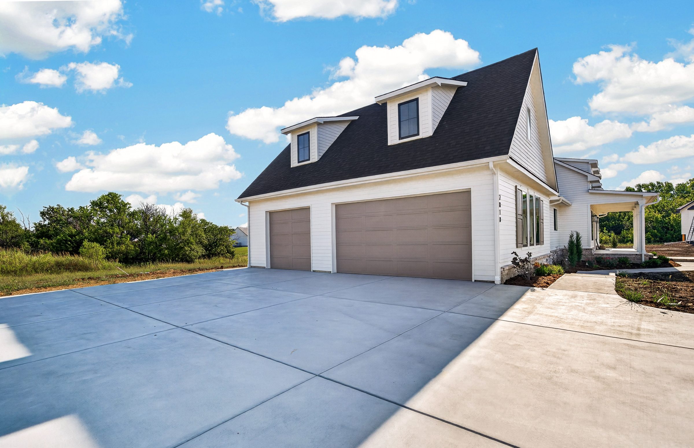 2818 E Kay St · A&E Home Builders — model home photo 5