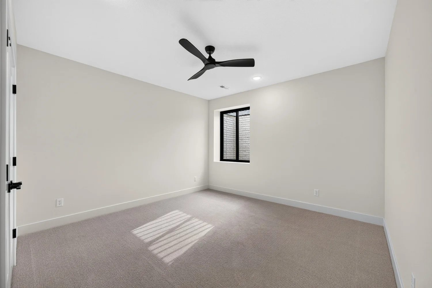 2818 E Kay St · A&E Home Builders — model home photo 45