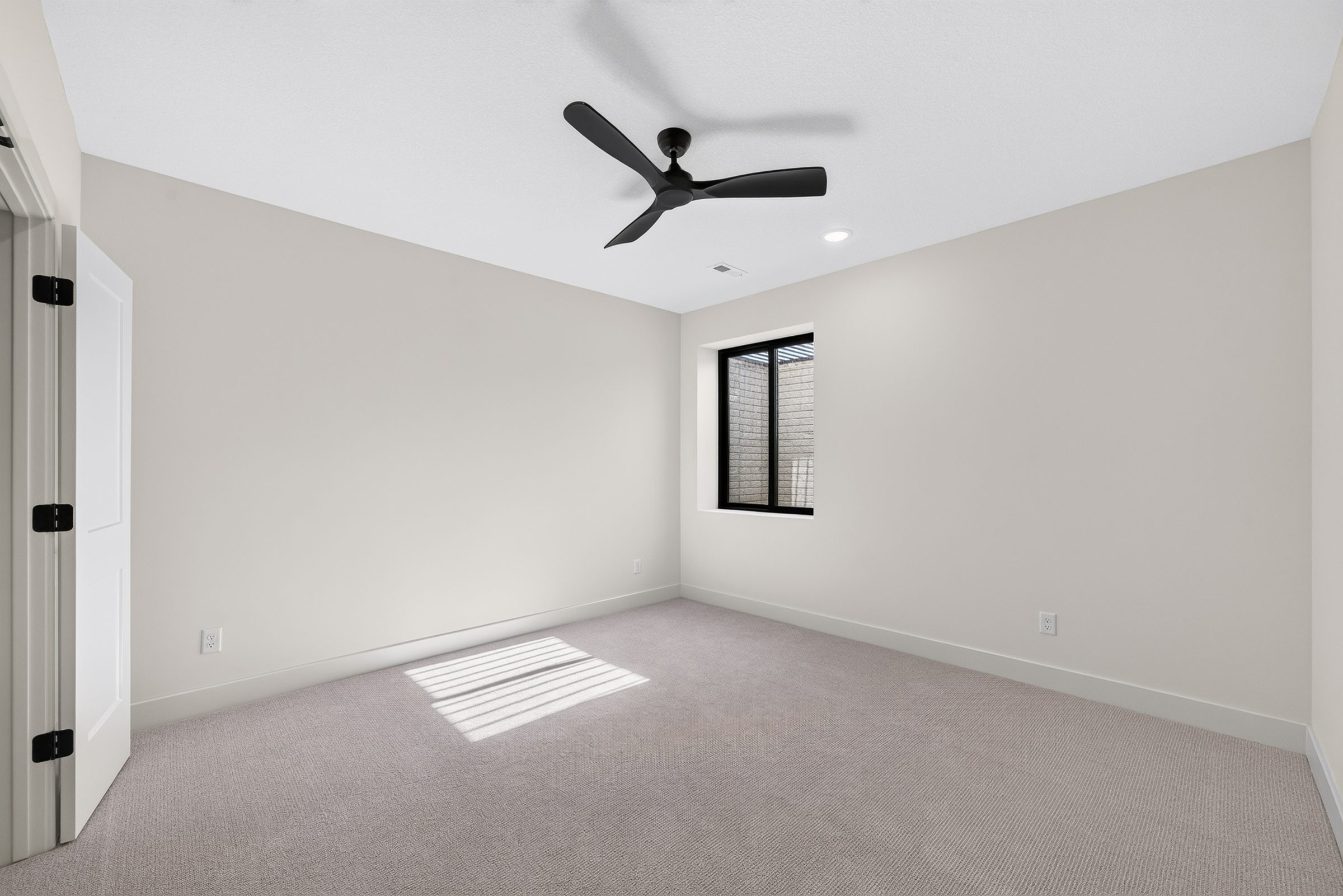 2818 E Kay St · A&E Home Builders — model home photo 44