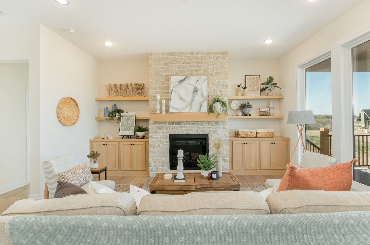 Fahsholtz Construction — Previous Cedar Ranch model home photo 5